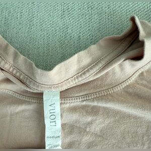 Vuori Light Tan Crew Neck Tee